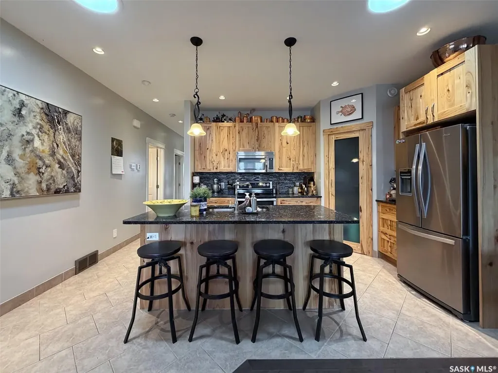 270 14th Avenue NE Swift Current SK S9H 2W7