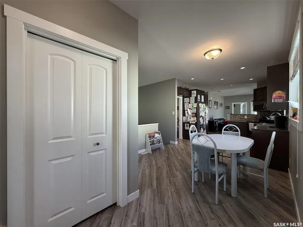 270 14th Avenue NE Swift Current SK S9H 2W7