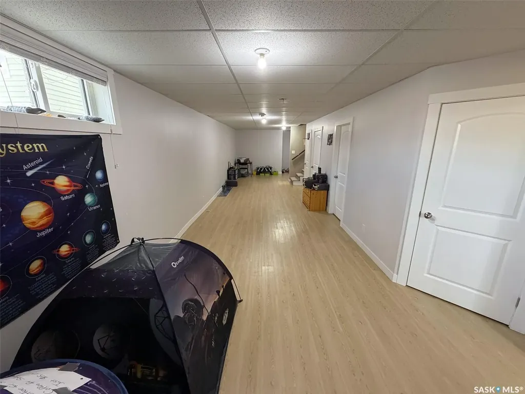 270 14th Avenue NE Swift Current SK S9H 2W7