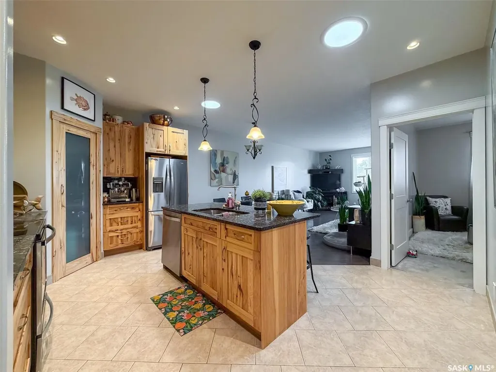 270 14th Avenue NE Swift Current SK S9H 2W7