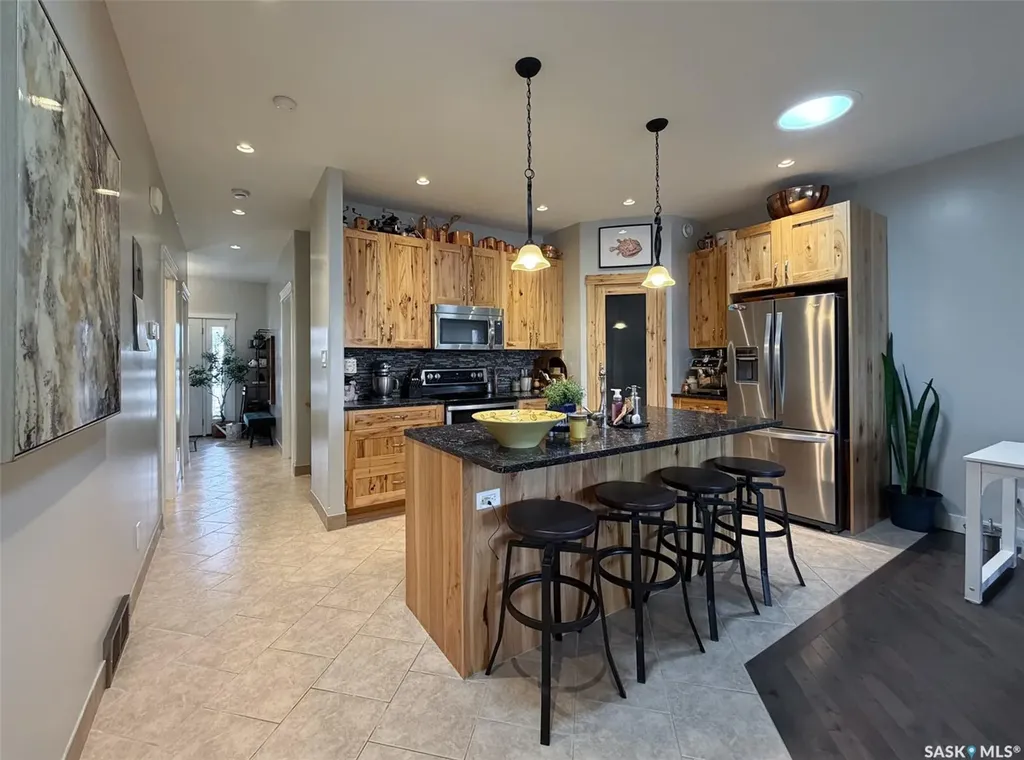 270 14th Avenue NE Swift Current SK S9H 2W7