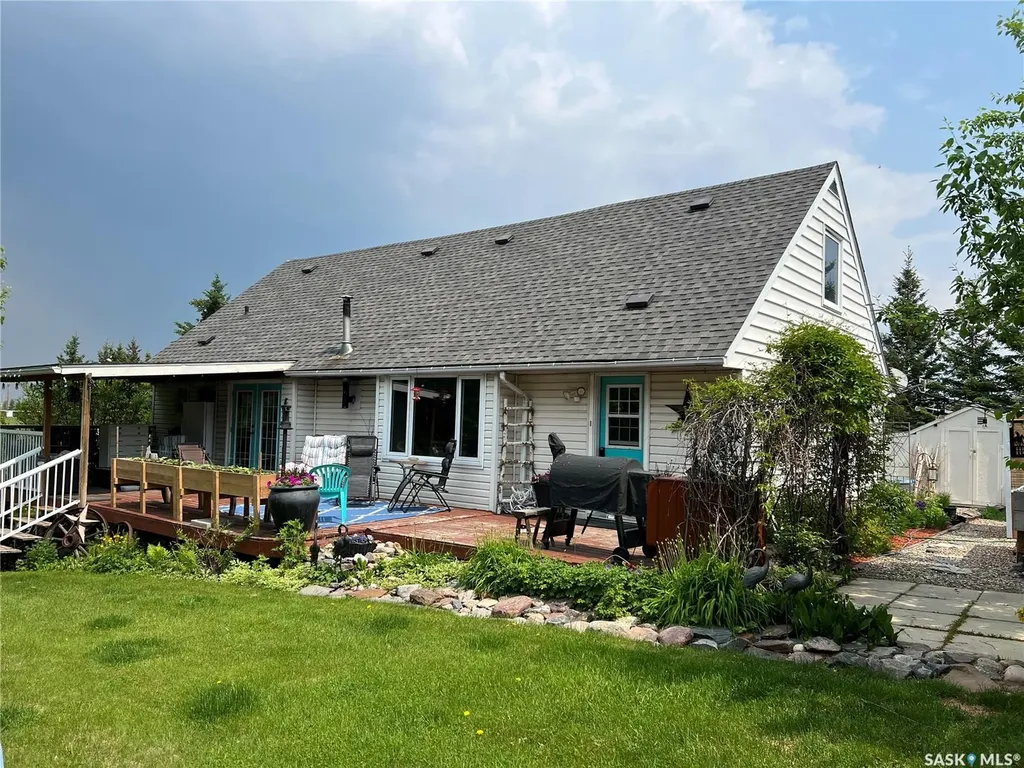 113 2nd Avenue SE Dorintosh SK S0M 0T0