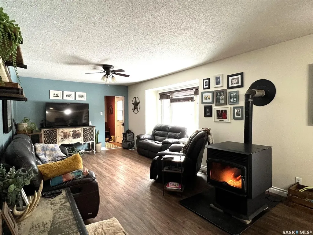 113 2nd Avenue SE Dorintosh SK S0M 0T0