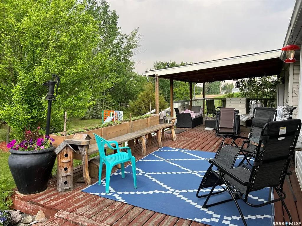 113 2nd Avenue SE Dorintosh SK S0M 0T0