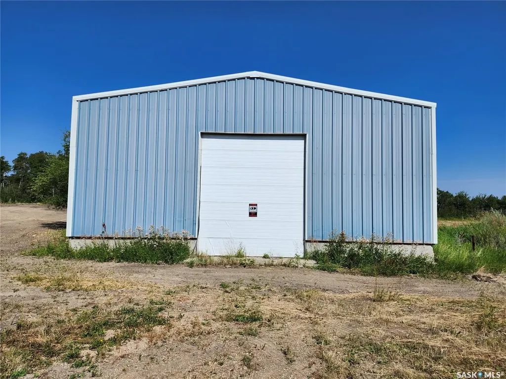 Na Service Road Mclean SK S0G 3E0