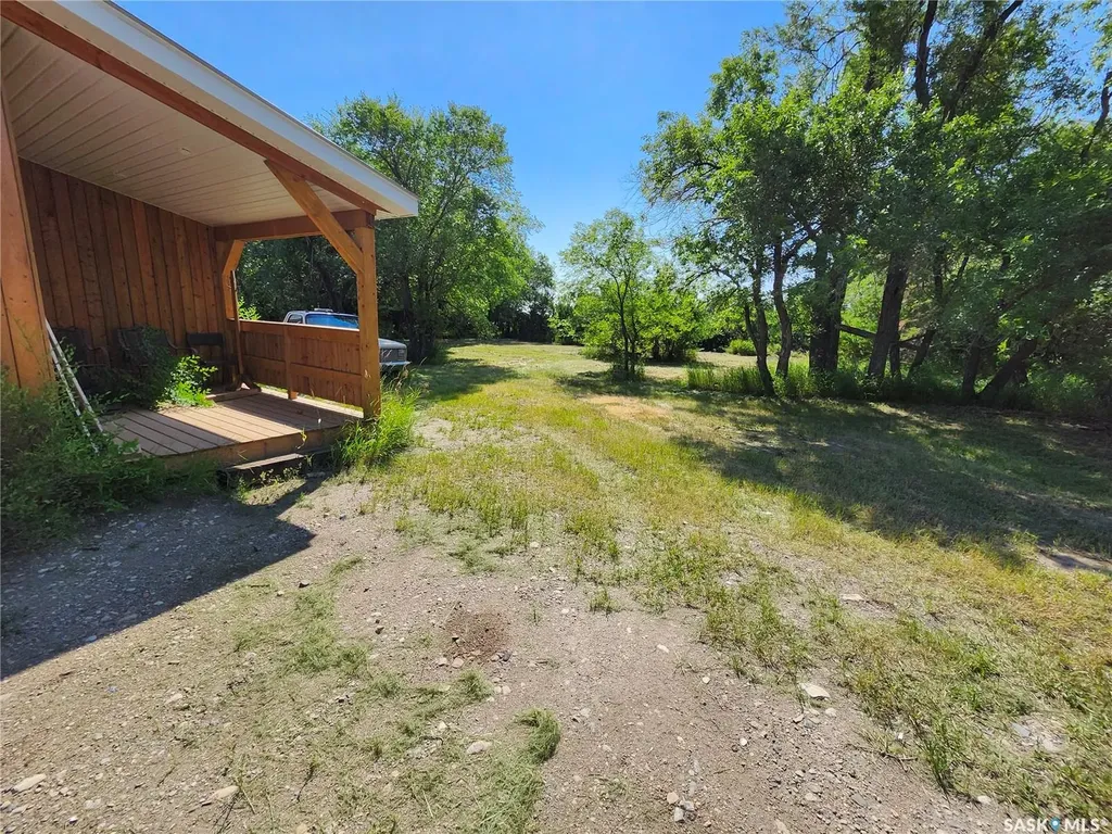 Na Service Road Mclean SK S0G 3E0