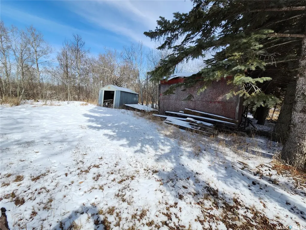 Na Service Road Mclean SK S0G 3E0