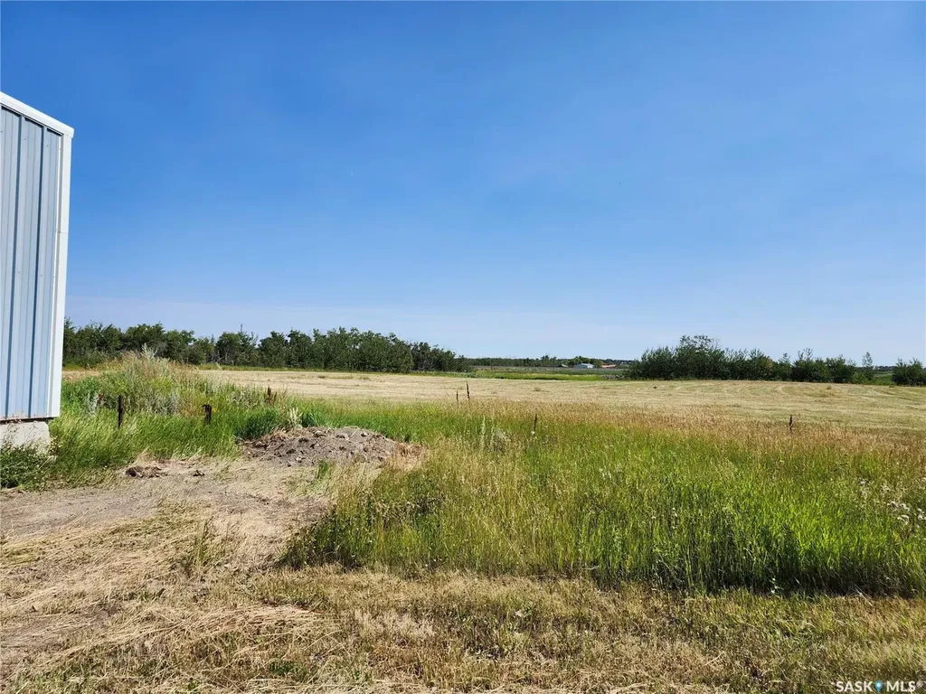 Na Service Road Mclean SK S0G 3E0