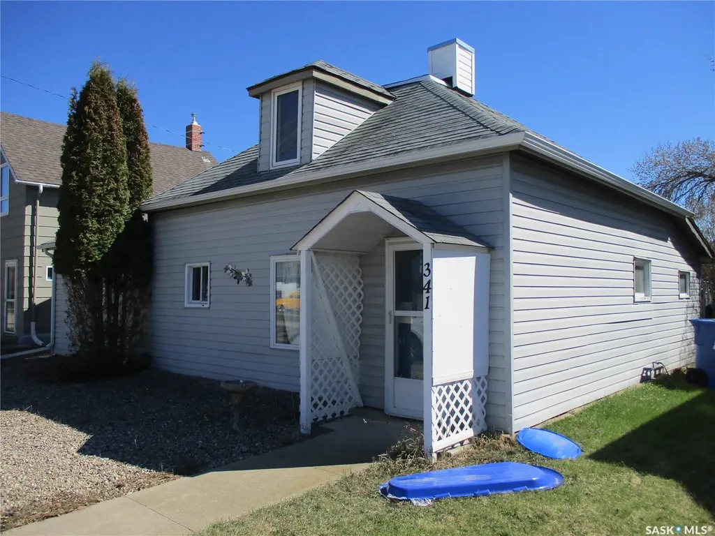 341 4th Avenue W Melville SK S0A 2P0