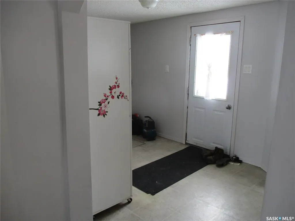 341 4th Avenue W Melville SK S0A 2P0