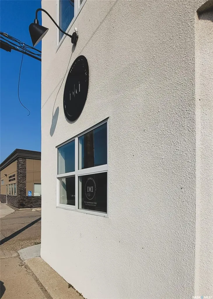 107 1st Avenue W Rosetown SK S0L 2V0