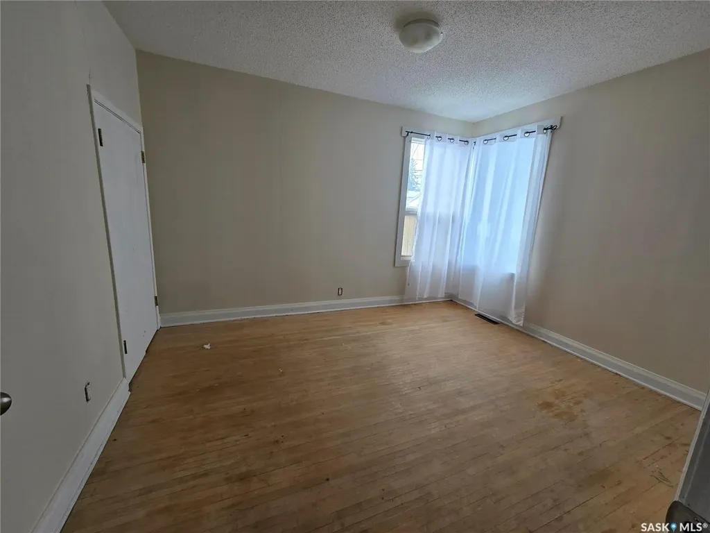 400 4th Avenue E Assiniboia SK S0H 0B0