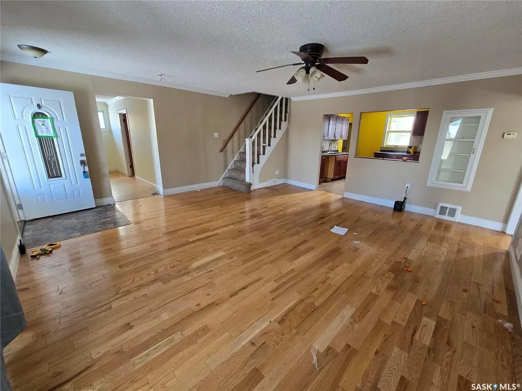 400 4th Avenue E Assiniboia SK S0H 0B0