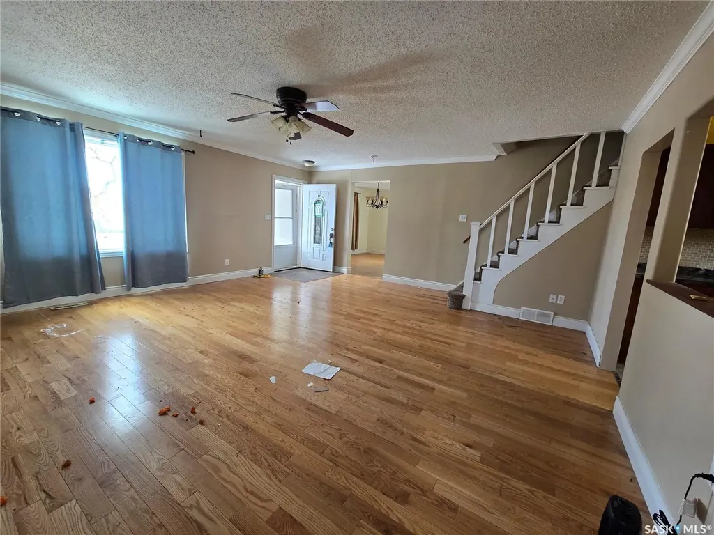 400 4th Avenue E Assiniboia SK S0H 0B0