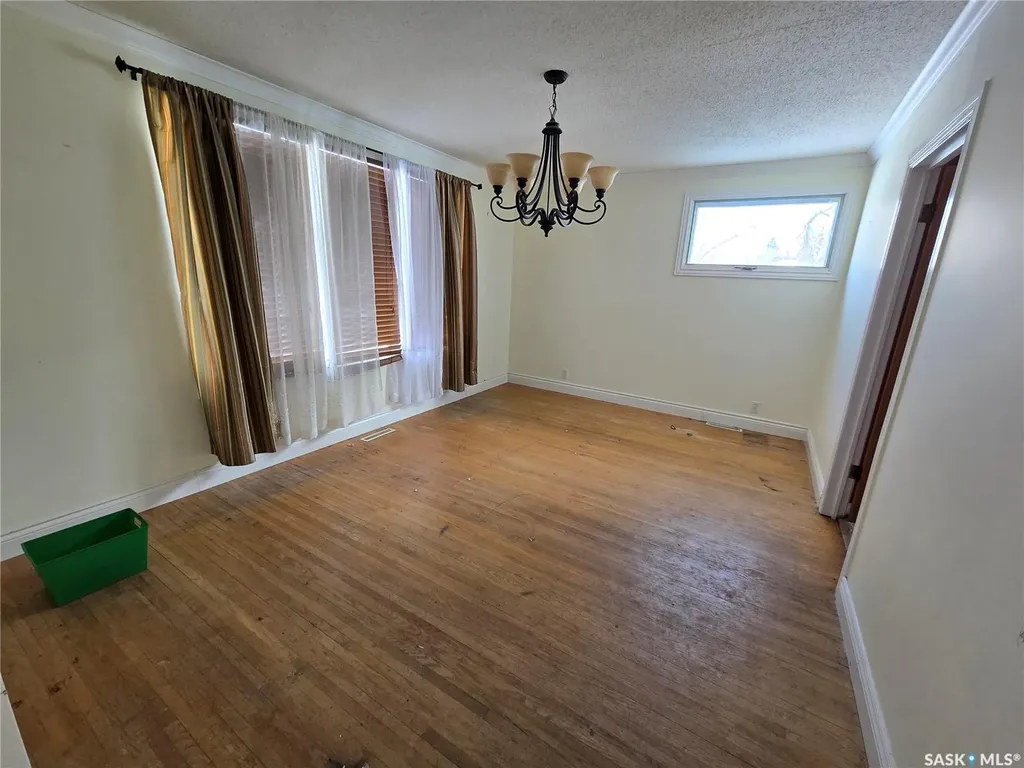 400 4th Avenue E Assiniboia SK S0H 0B0