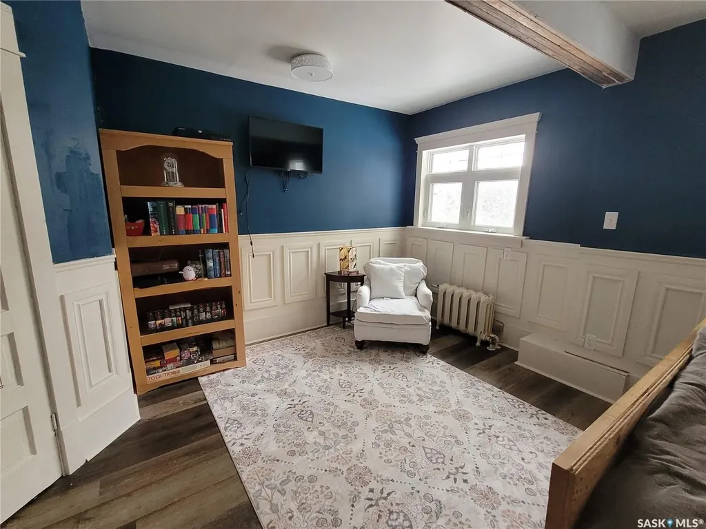 717 Coteau Avenue Weyburn SK S4H 0G9