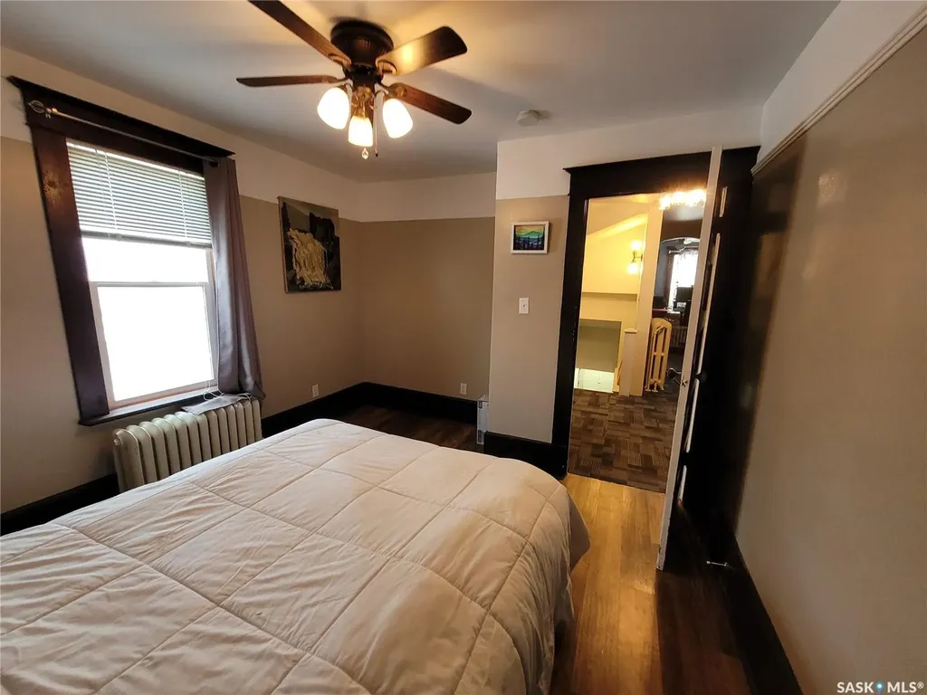 717 Coteau Avenue Weyburn SK S4H 0G9