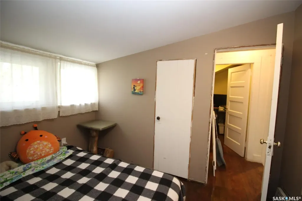 512 1st Street W Shaunavon SK S0N 2M0