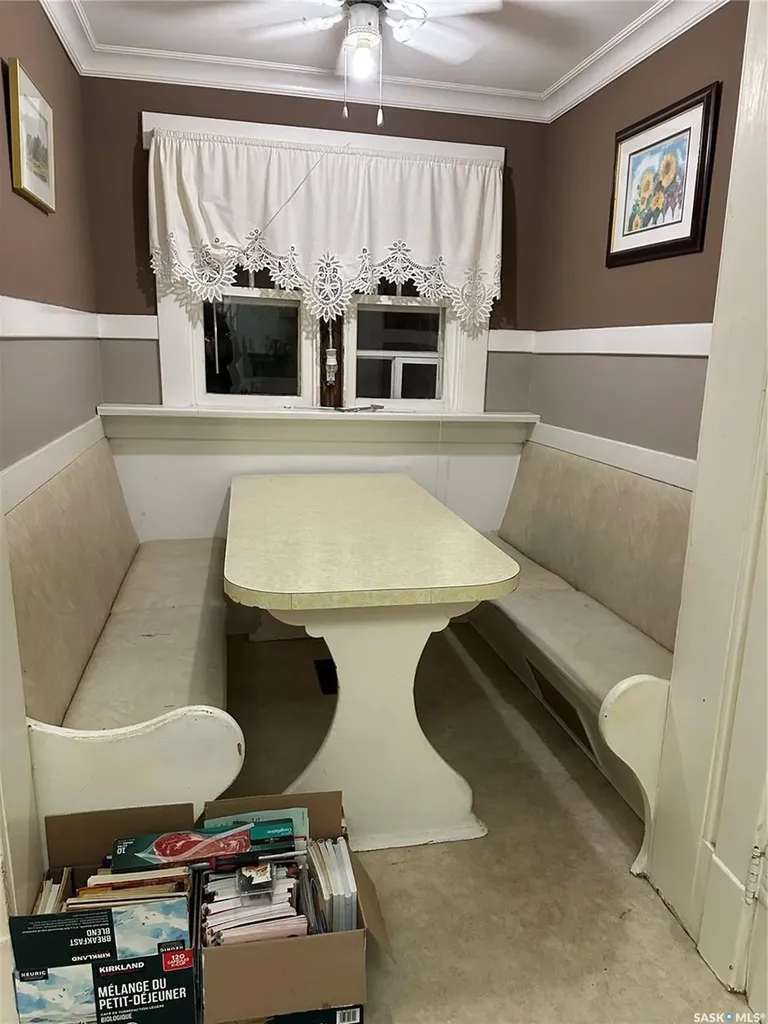 512 1st Street W Shaunavon SK S0N 2M0