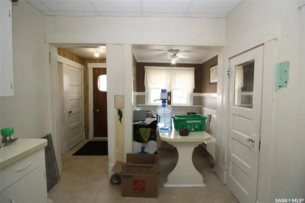 512 1st Street W Shaunavon SK S0N 2M0