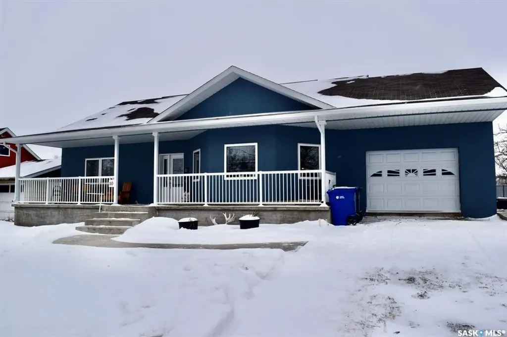 10 Drive Arthur Avenue Redvers SK S0C 2H0