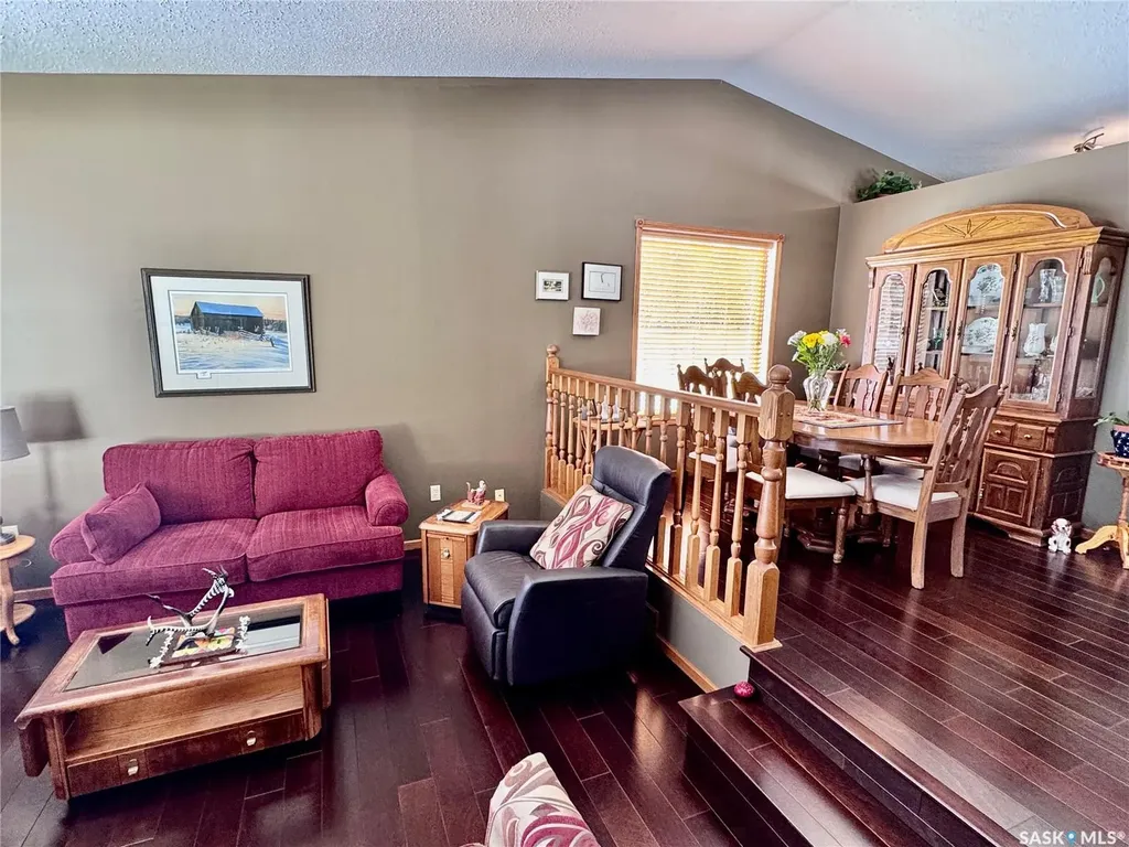 930 Sinotte Crescent La Ronge SK S0J 1L0