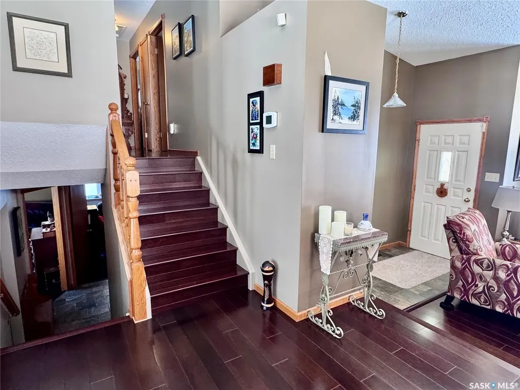 930 Sinotte Crescent La Ronge SK S0J 1L0