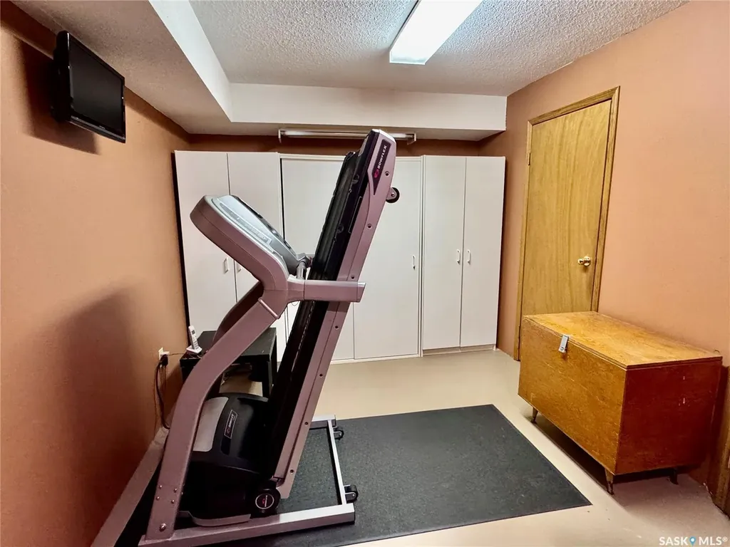 930 Sinotte Crescent La Ronge SK S0J 1L0