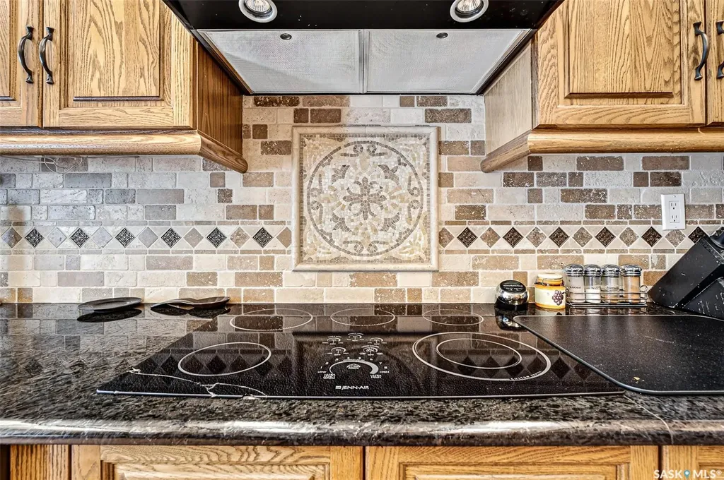 80 Bluebell Crescent Moose Jaw SK S6J 1A2