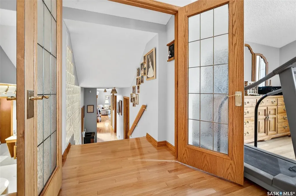 80 Bluebell Crescent Moose Jaw SK S6J 1A2