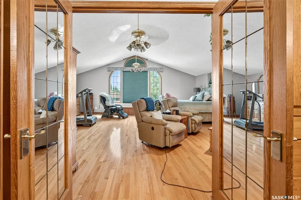 80 Bluebell Crescent Moose Jaw SK S6J 1A2
