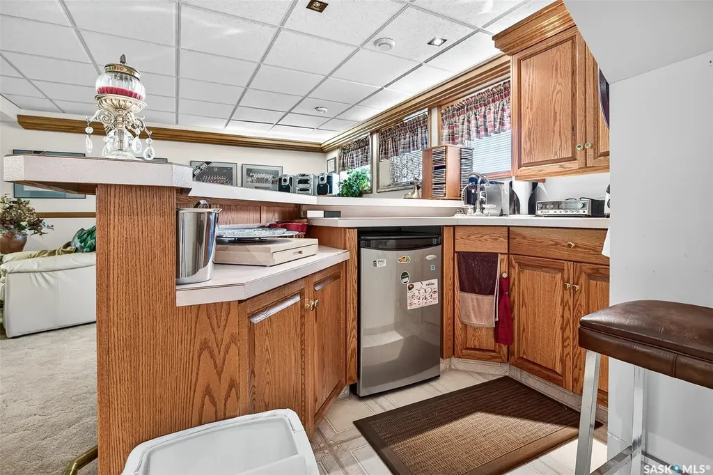 80 Bluebell Crescent Moose Jaw SK S6J 1A2