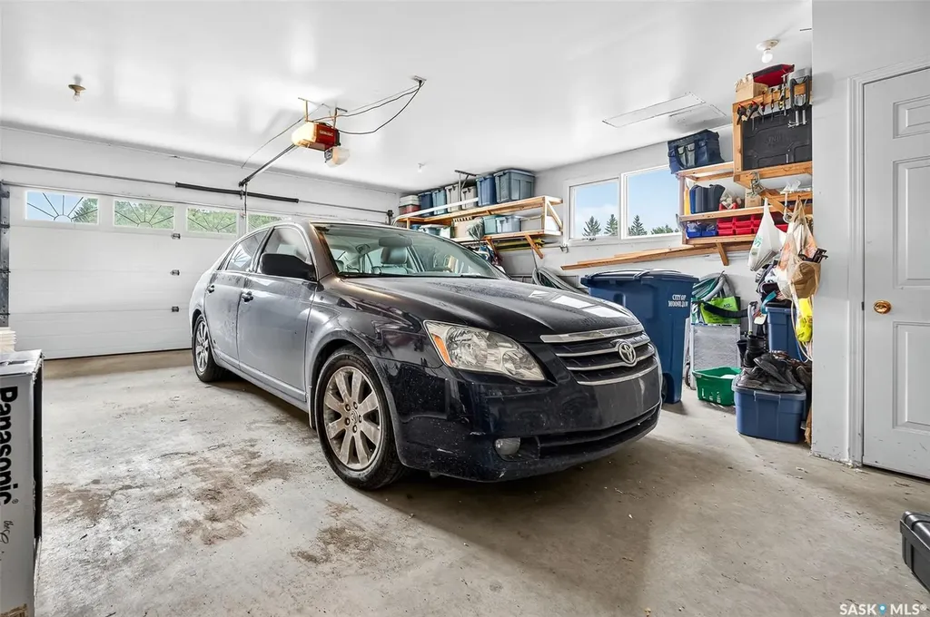 80 Bluebell Crescent Moose Jaw SK S6J 1A2