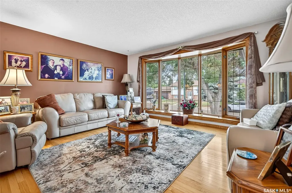 80 Bluebell Crescent Moose Jaw SK S6J 1A2