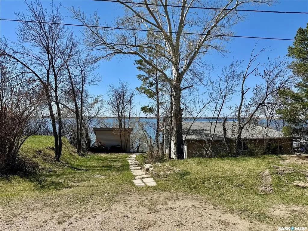 424 Last Mountain Road Mckillop Rm No. 220 SK S0G 4L0