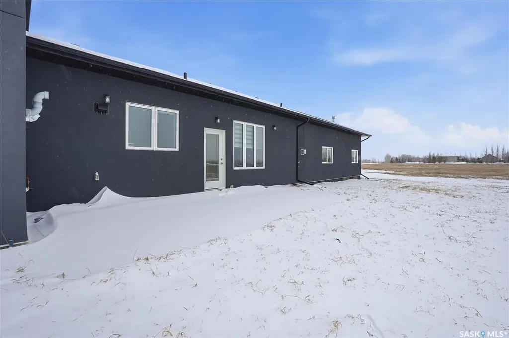75 Antelope Road Dundurn Rm No. 314 SK S7C 0B6