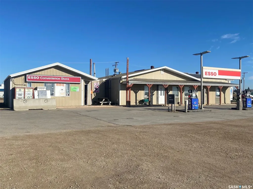 100 10 Highway Balcarres SK S0G 0C0