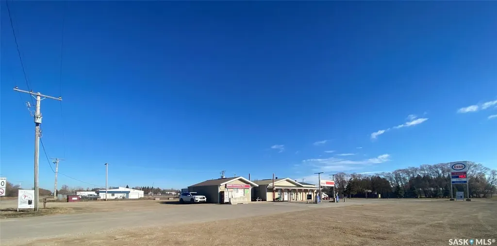 100 10 Highway Balcarres SK S0G 0C0