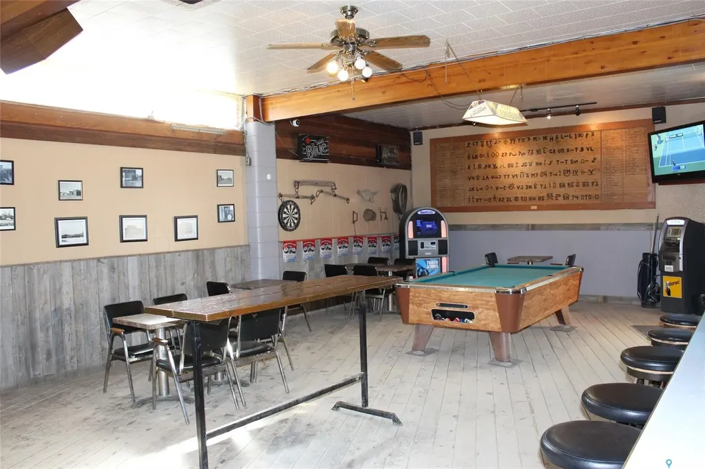 343 Redcoat Drive Eastend SK S0N 0T0
