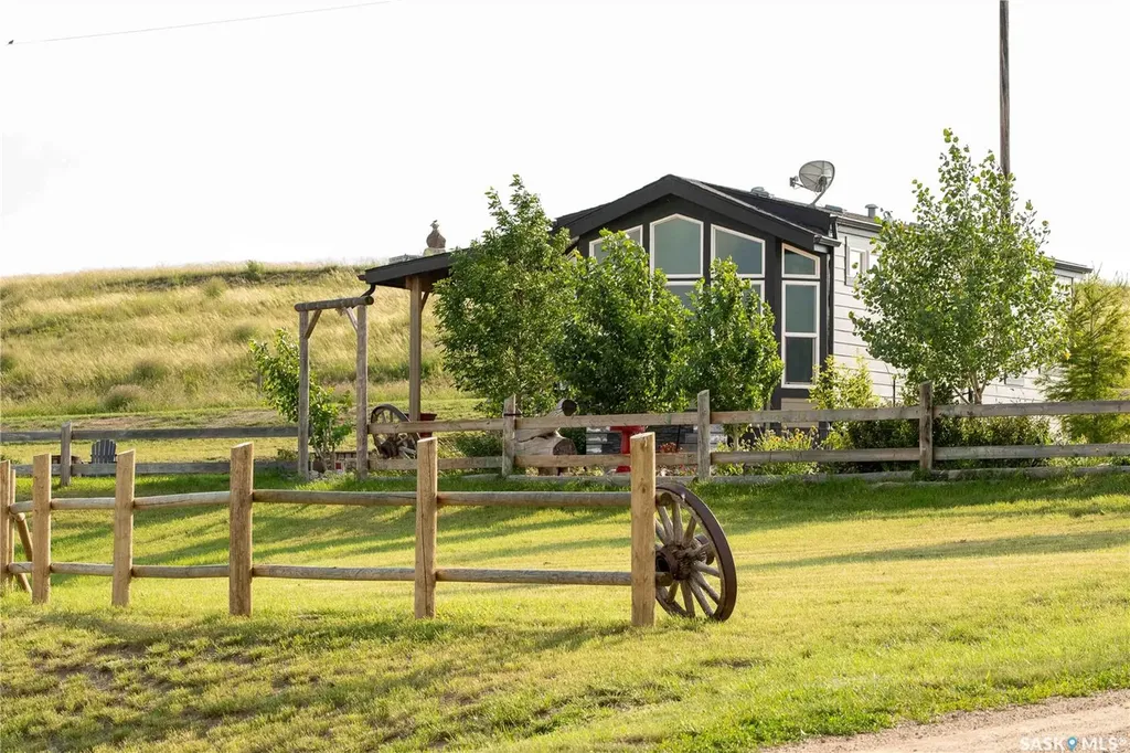 Rural Address Lacadena Rm No. 228 SK S0L 1T0