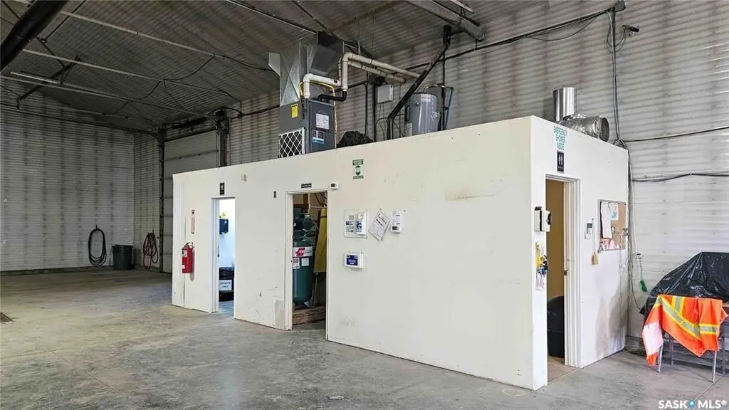 621 Industrial Road Rosetown SK S0L 2V0
