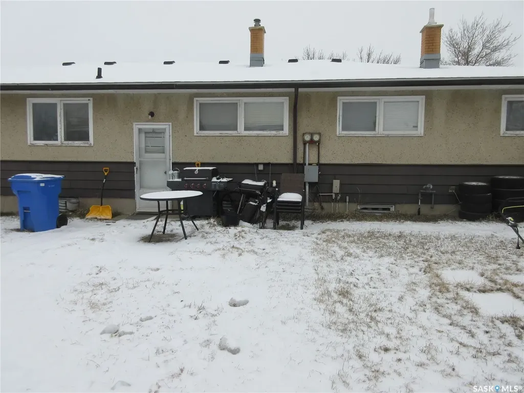 182 Rothwell Crescent Regina SK S4N 1R8