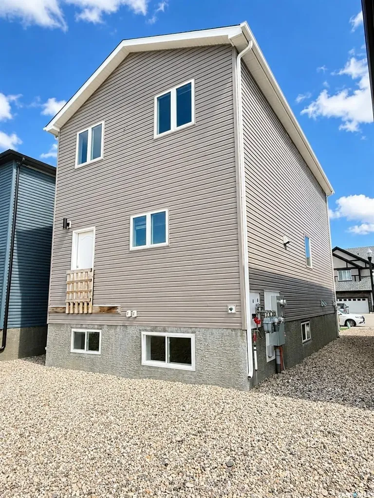 3326 Green Turtle Road Regina SK S4V 3N6