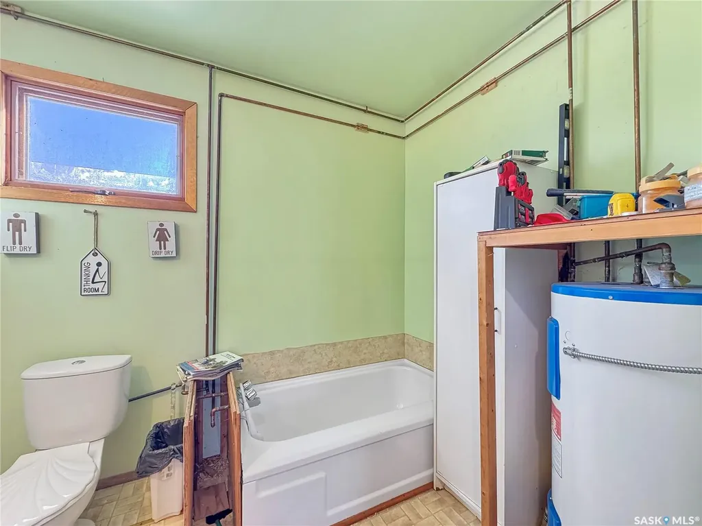 155 1st Street E Meota SK S0M 1X0