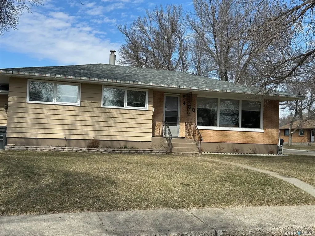 400 Gallaway Street Estevan SK S4A 0A9