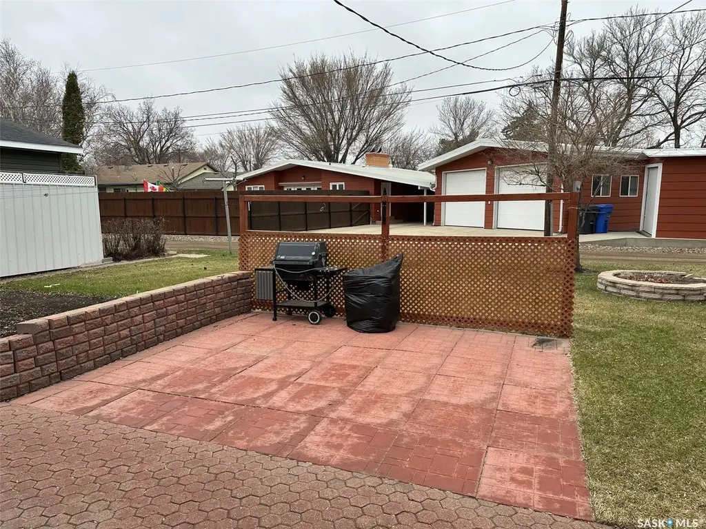 400 Gallaway Street Estevan SK S4A 0A9
