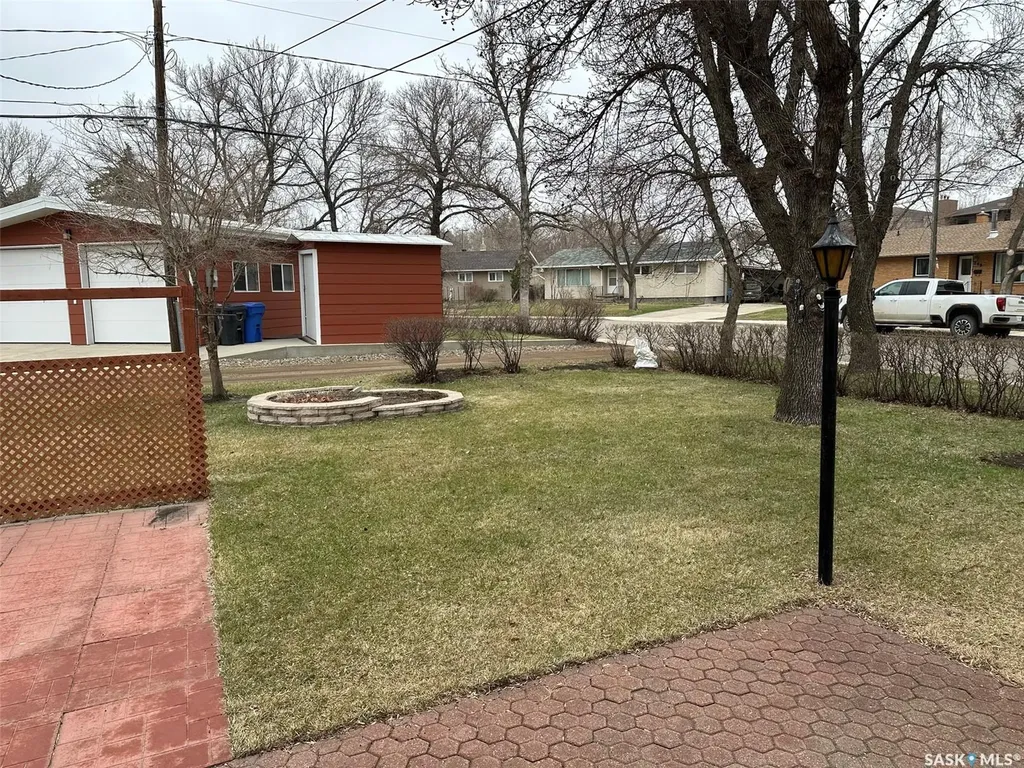 400 Gallaway Street Estevan SK S4A 0A9