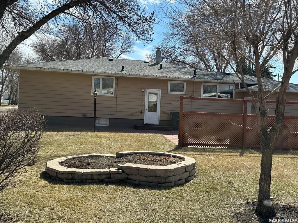 400 Gallaway Street Estevan SK S4A 0A9