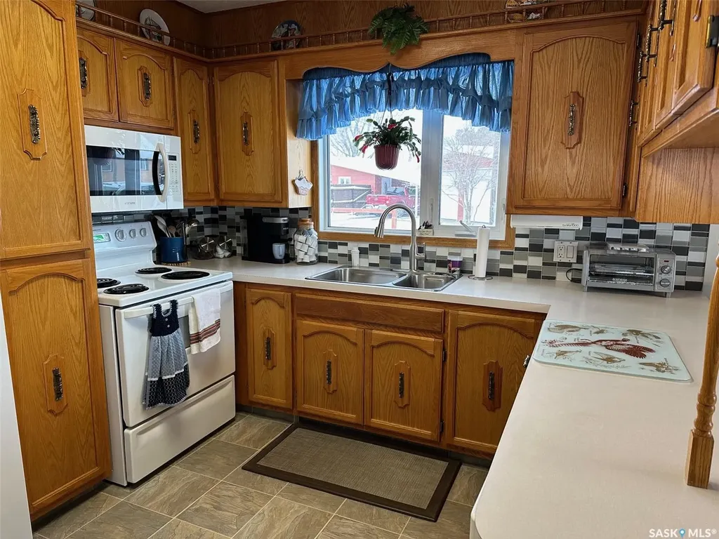 400 Gallaway Street Estevan SK S4A 0A9