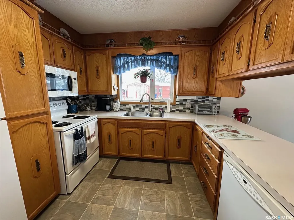 400 Gallaway Street Estevan SK S4A 0A9